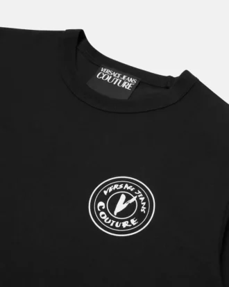 Brodert V-Emblem T-skjorte