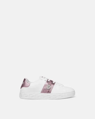 Greca-pyntede sneakers
