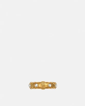 Ring i krystall og metallnett